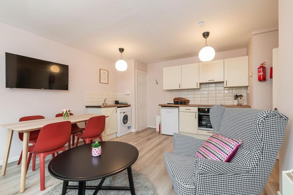 Fully Refurb Drogheda Apt5 2Nd Floor 외부 사진